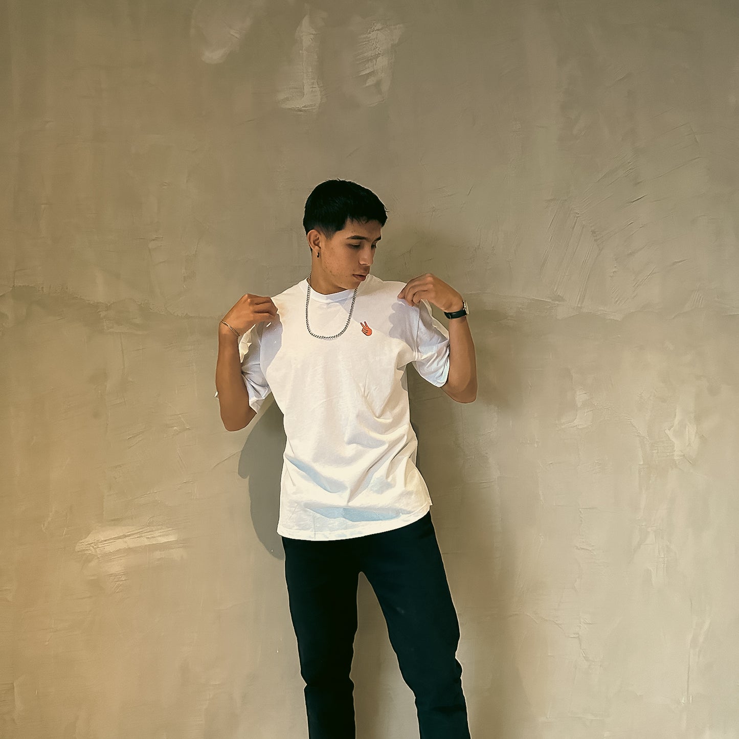 Camisa Oversized "WE ALL ARE LOVED"